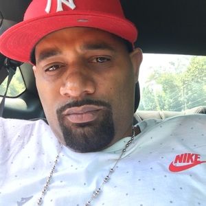 Meet your Posher, Damon